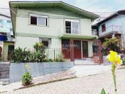 Casa / Sobrado para Venda em Caxias do Sul/RS Planalto 4...