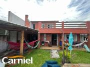 Casa / Sobrado para Venda em Cidreira/RS Centro 3 Quartos