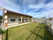 Casa / Sobrado para Venda em Cidreira/RS Centro 4 Quartos