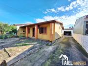 Casa / Sobrado para Venda em Cidreira/RS Parque Dos...