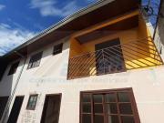 Casa / Sobrado para Venda em Colombo/PR Guaraituba 3 Quartos