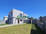 Casa / Sobrado para Venda em Colombo/PR Roça Grande 4...