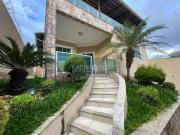 Casa / Sobrado para Venda em Contagem/MG Cabral 4 Quartos