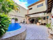 Casa / Sobrado para Venda em Contagem/MG Carajás 3 Quartos