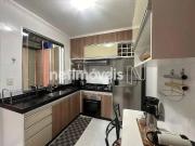 Casa / Sobrado para Venda em Contagem/MG Industrial São...