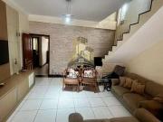 Casa / Sobrado para Venda em Contagem/MG Parque Xangri...