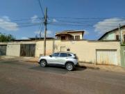 Casa / Sobrado para Venda em Contagem/MG Três Barras 4...