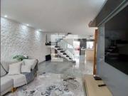 Casa / Sobrado para Venda em Contagem/MG Tropical 3 Quartos Casa / Sobrado para Venda em Contagem/MG Tropical 3 Quartos