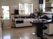 Casa / Sobrado para Venda em Contagem/MG Vila Belém 4...