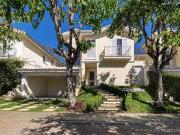 Casa / Sobrado para Venda em Cotia/SP Bosque do Vianna 3...