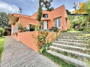 Casa / Sobrado para Venda em Cotia/SP Granja Viana 4 Quartos