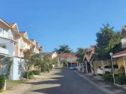 Casa / Sobrado para Venda em Cotia/SP Chácara Pavoeiro 3...