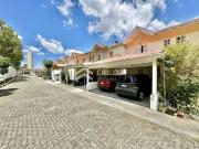 Casa / Sobrado para Venda em Cotia/SP Chácara Pavoeiro 3...