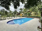 Casa / Sobrado para Venda em Cotia/SP Chácaras do...