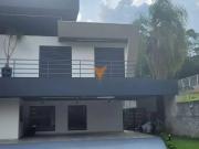 Casa / Sobrado para Venda em Cotia/SP Chácaras São...