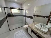 Casa / Sobrado para Venda em Cotia/SP Granja Caiapiá 4...