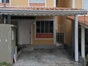 Casa / Sobrado para Venda em Cotia/SP Granja Viana 2 Quartos