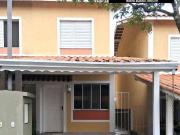 Casa / Sobrado para Venda em Cotia/SP Granja Viana 2 Quartos
