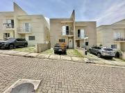 Casa / Sobrado para Venda em Cotia/SP Granja Viana 3 Quartos