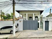 Casa / Sobrado para Venda em Cotia/SP Granja Viana 3 Quartos