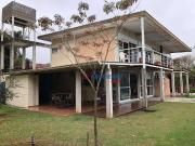 Casa / Sobrado para Venda em Cotia/SP Granja Viana 3 Quartos
