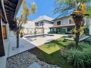 Casa / Sobrado para Venda em Cotia/SP Granja Viana 3 Quartos