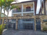 Casa / Sobrado para Venda em Cotia/SP Granja Viana 3 Quartos