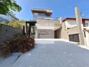 Casa / Sobrado para Venda em Cotia/SP Granja Viana 4 Quartos