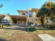 Casa / Sobrado para Venda em Cotia/SP Granja Viana 4 Quartos