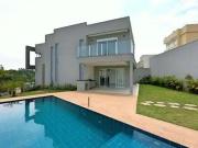 Casa / Sobrado para Venda em Cotia/SP Granja Viana 4 Quartos