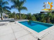 Casa / Sobrado para Venda em Cotia/SP Granja Viana 5 Quartos