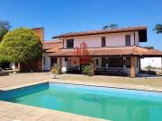 Casa / Sobrado para Venda em Cotia/SP Granja Viana II 6...