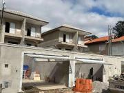 Casa / Sobrado para Venda em Cotia/SP Jardim Barbacena 3...