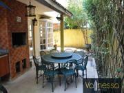 Casa / Sobrado para Venda em Cotia/SP Jardim Barbacena 4...