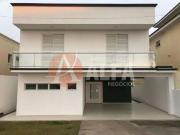 Casa / Sobrado para Venda em Cotia/SP Jardim Caiapia 4...