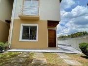 Casa / Sobrado para Venda em Cotia/SP Jardim dos Ipês 3...