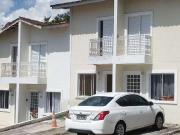 Casa / Sobrado para Venda em Cotia/SP Jardim Maranhão 2...
