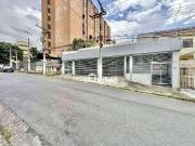 Casa / Sobrado para Venda em Cotia/SP Jardim Nomura 7...