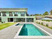 Casa / Sobrado para Venda em Cotia/SP Jardim Passárgada...