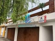 Casa / Sobrado para Venda em Cotia/SP Jardim Sabiá 3 Quartos