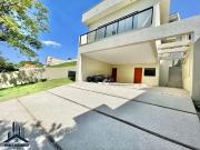 Casa / Sobrado para Venda em Cotia/SP Lajeado 3 Quartos