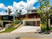 Casa / Sobrado para Venda em Cotia/SP Moinho Velho 4 Quartos