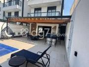 Casa / Sobrado para Venda em Cotia/SP Parque Rincão 4...