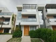 Casa / Sobrado para Venda em Cotia/SP Parque Rincão 4...