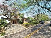 Casa / Sobrado para Venda em Cotia/SP Parque Rincão 4...