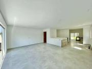 Casa / Sobrado para Venda em Cotia/SP Residencial dos...