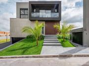 Casa / Sobrado para Venda em Cotia/SP São Paulo II 4 Quartos