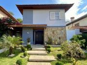 Casa / Sobrado para Venda em Cotia/SP São Paulo II 4 Quartos