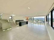 Casa / Sobrado para Venda em Cotia/SP São Paulo II 4 Quartos Casa / Sobrado para Venda em Cotia/SP São Paulo II 4 Quartos