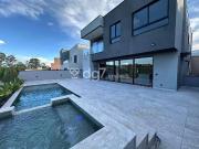 Casa / Sobrado para Venda em Cotia/SP São Paulo II 4 Quartos